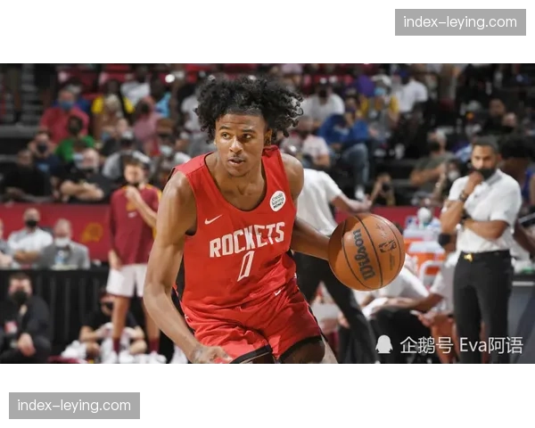 助攻榜动态：巴埃纳送出本赛季第10次助攻，追平格林伍德并列榜首