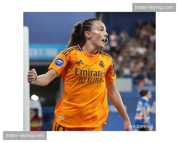 述评：女足欧冠决赛独立运营首年，在商业开发与上座率上取得的双线成功